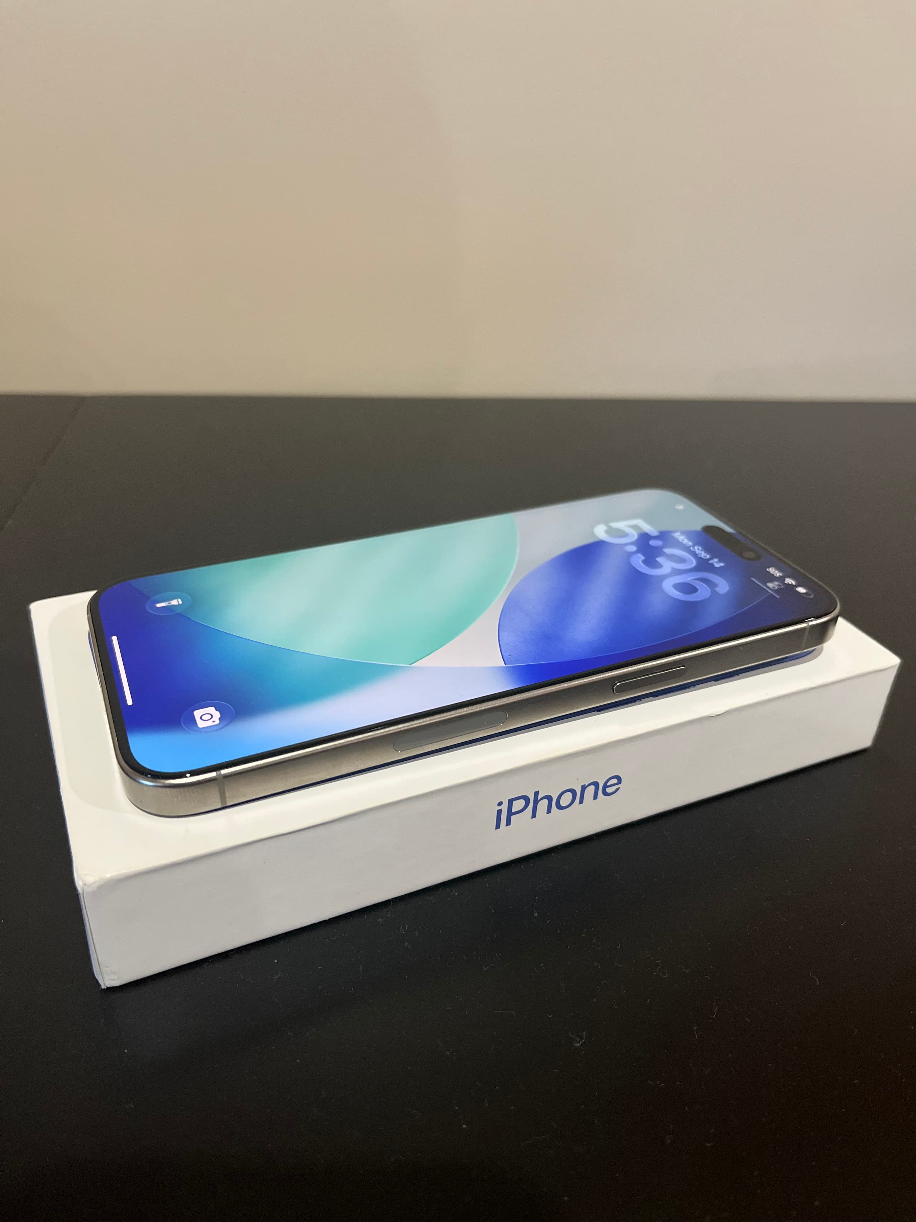 iPhone 15 Pro Max 256GB Unlocked
